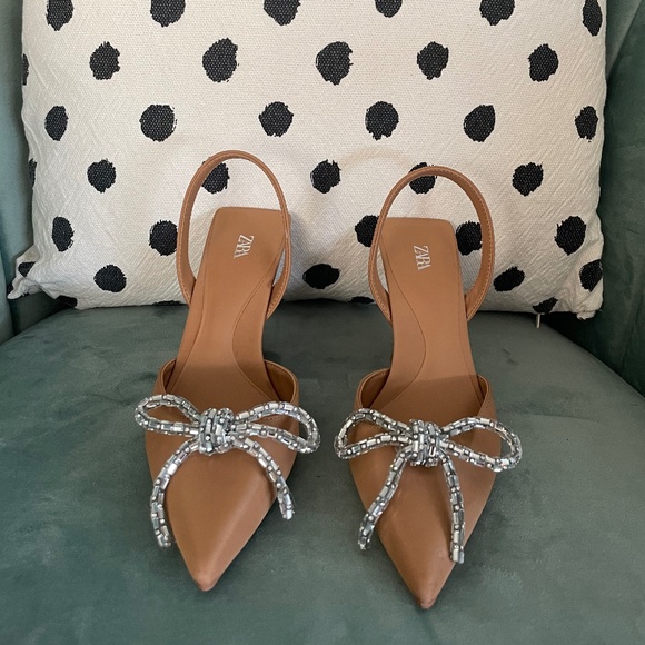 Zara Nude Embellished Bow Slingback Heel - Size 6 - 2248/010 - Picture 6 of 6